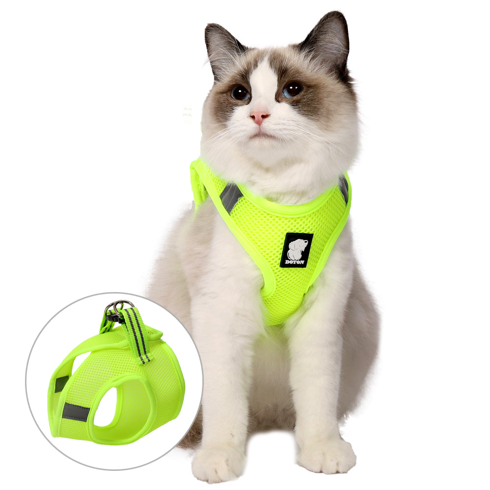 Cat Harness Leash Straps Soft and Comfortable Cat Walking Jacket with Running Cushioning and Escape Proof for Puppies with Cationic Fabric